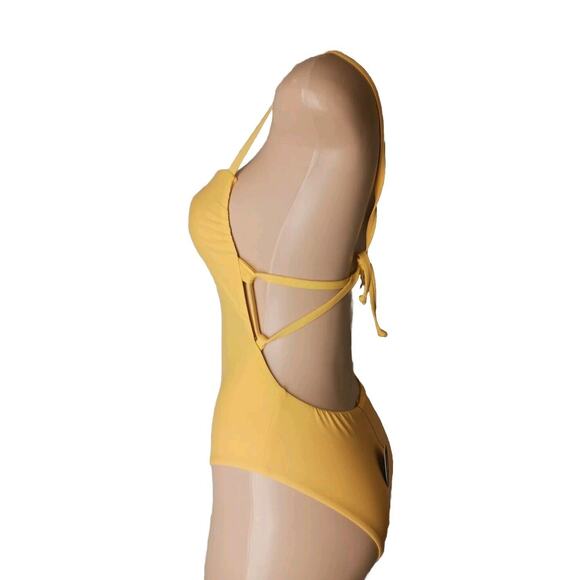 NWT Lulu's Yellow Square Neck Strappy Backless One-Piece Swimsuit Size M Padded - Picture 4 of 8